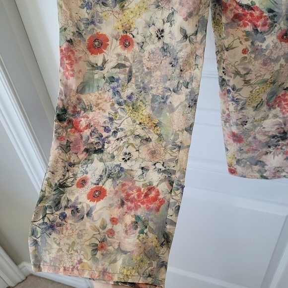 Zara Women straight leg floral pants size xs - Picture 7 of 12